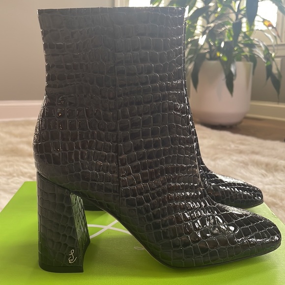 Sam Edelman Codie Patent Leather Bootie - Picture 3 of 6